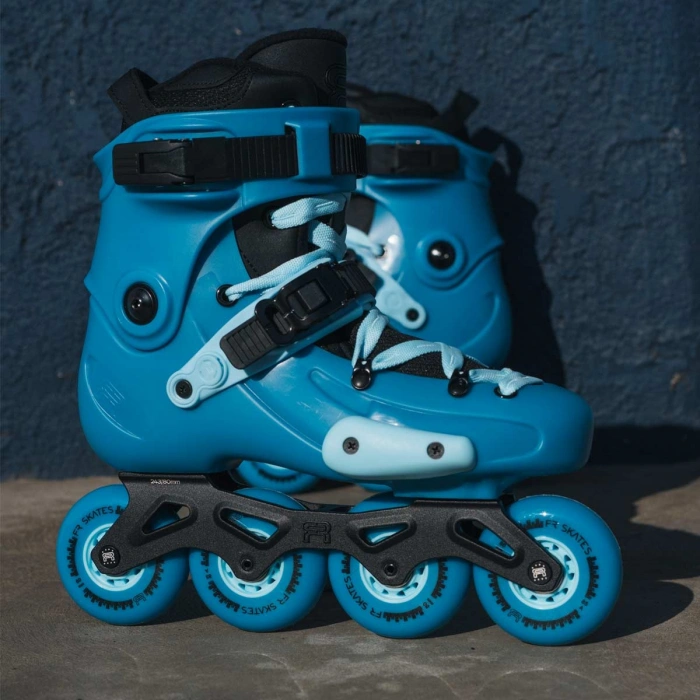 FR SKATES FR3 80 Blue V2 - 1 